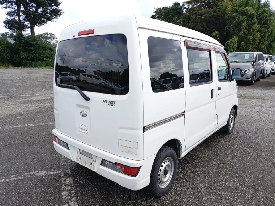 Daihatsu Hijet Cargo S321V 2019